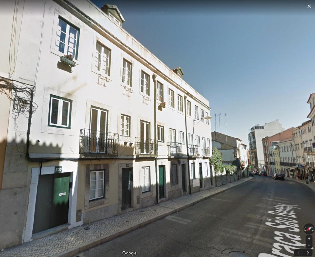 Apartment Typical Portuguese In Sao Bento Lissabon